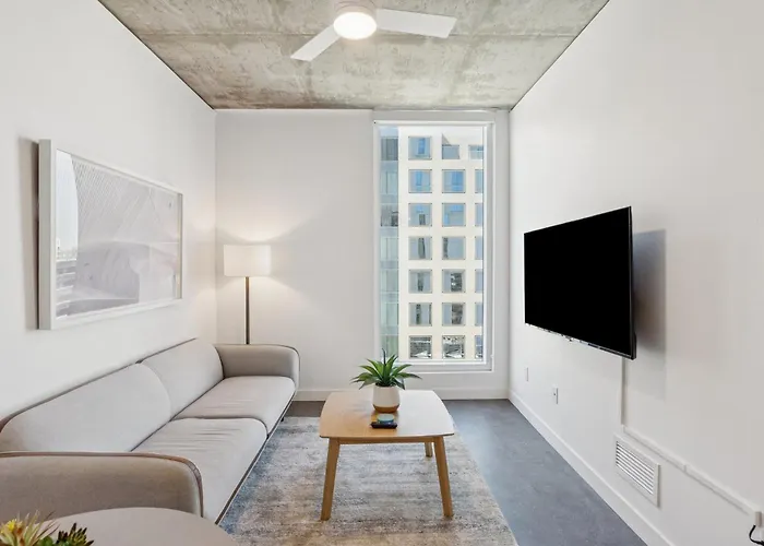 Placemakr Downtown * Phoenix