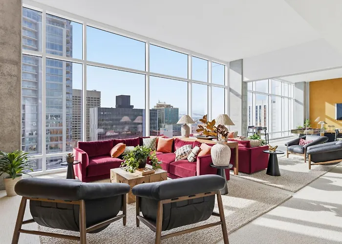 Placemakr Downtown Phoenix